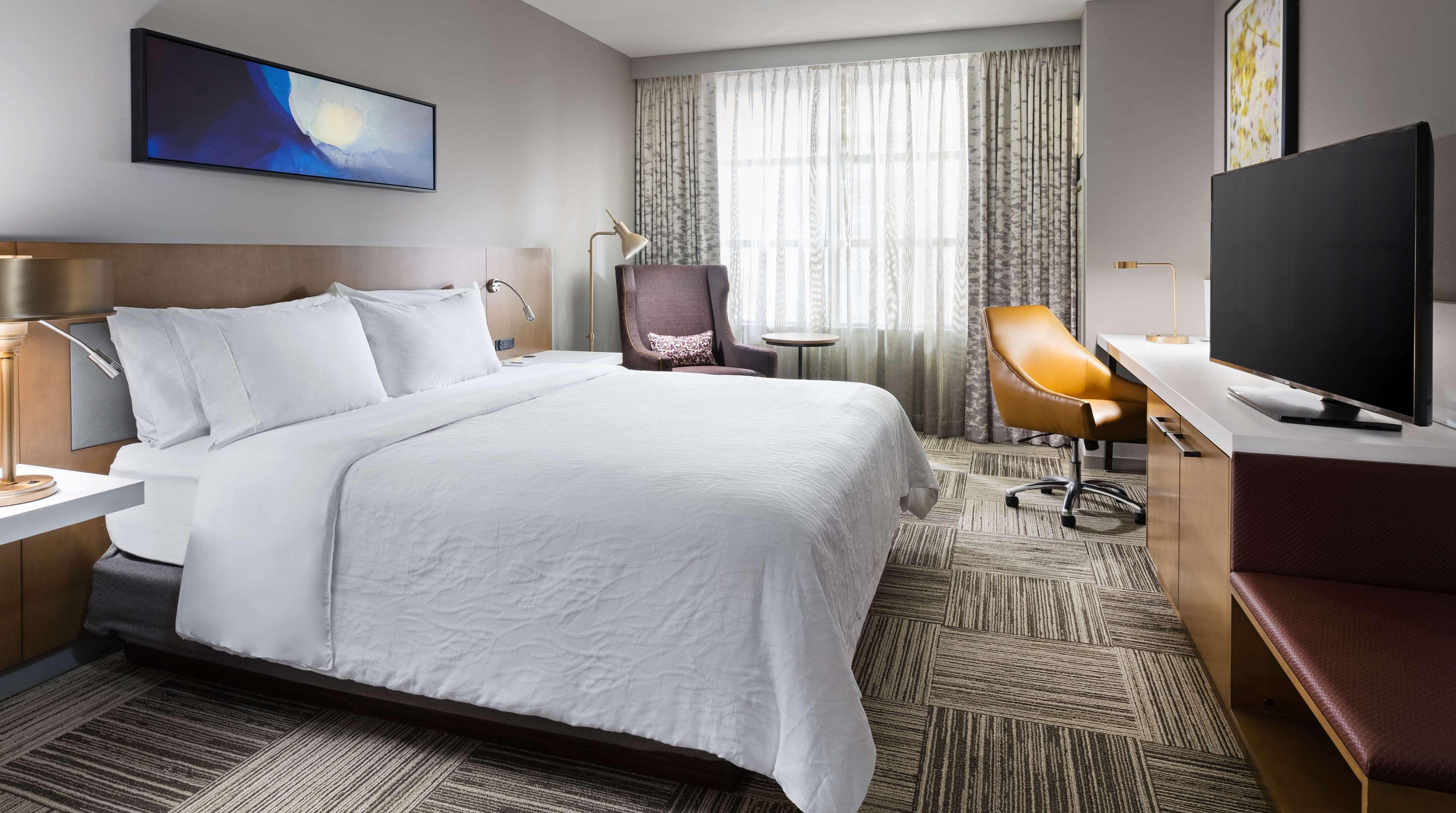 Hilton Garden Inn Chicago Mccormick Place Exterior photo